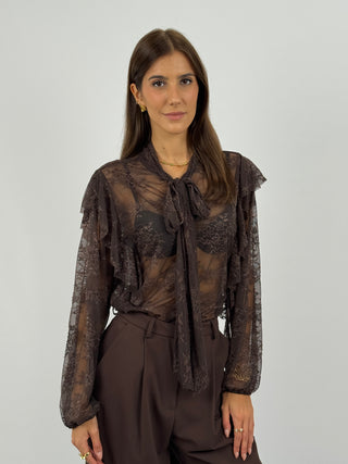 Blusa in Pizzo con Fiocco e Volant Marrone