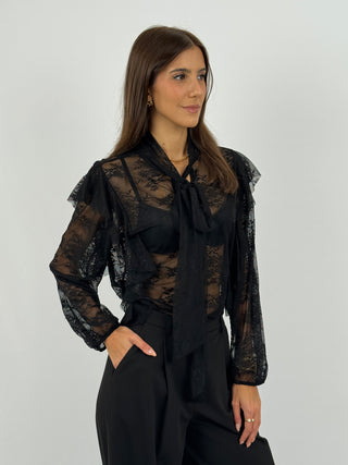 Blusa in Pizzo con Fiocco e Volant Nera