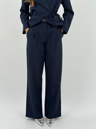Tailleur con Laccio Laterale Love Blu