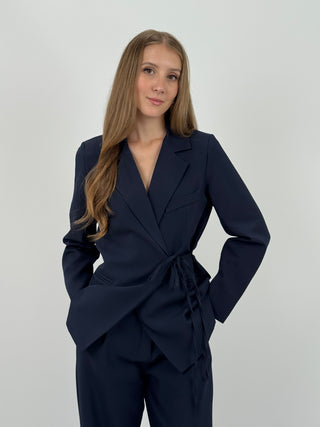 Tailleur con Laccio Laterale Love Blu