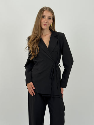 Tailleur con Laccio Laterale Love Nero