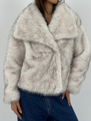 Pelliccia con Collo Ampio Aspen Bianca