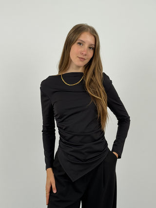 Maglia Asimmetrica con Arricciature Nera