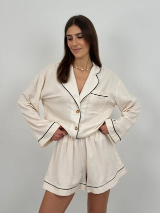 Coordinato Camicia e Shorts con Bordi a Contrasto Beige