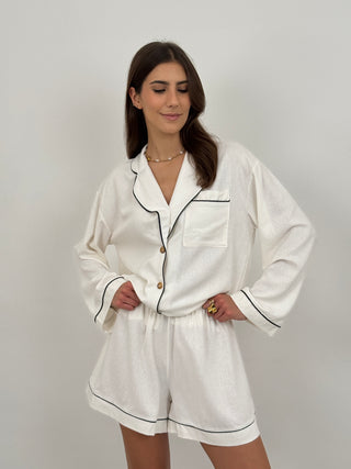 Coordinato Camicia e Shorts con Bordi a Contrasto Bianco
