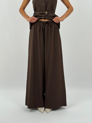 Coordinato Gilet e Pantalone Daphne Marrone