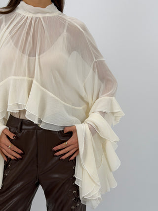 Blusa con Volant Crema