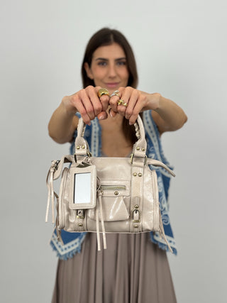 Petit sac à main taupe Cosmopolitan