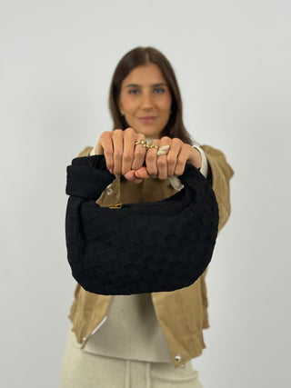 Borsa a Mano Knot Suede Nera
