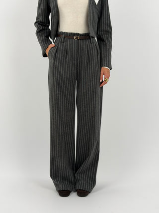 Tailleur con Blazer Cropped Gessato Grigio Scuro