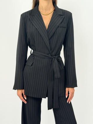 Tailleur Gessato con Cintura Brave Nero