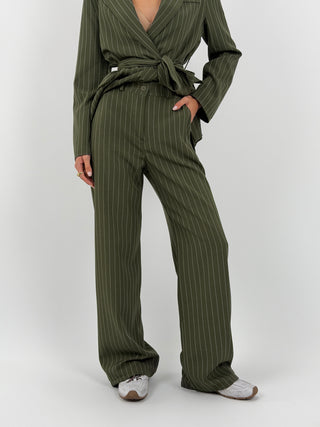 Tailleur Gessato con Cintura Brave Intense Verde