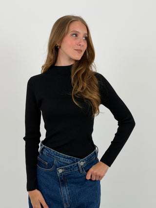 Maglia a Costine Nera