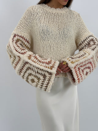 Maglione con Maniche Ricamate Burro