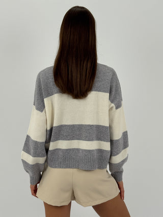 Maglione in Lana a Righe Grigie