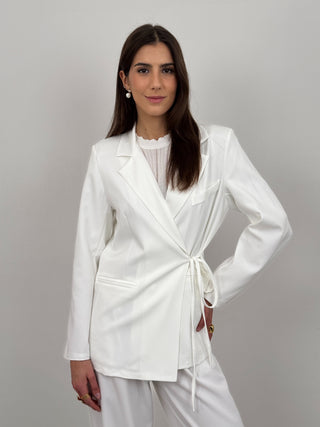 Tailleur con Laccio Laterale Ally Bianco
