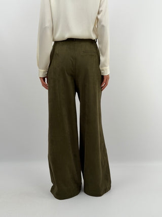 Pantaloni Suede Verde Militare - Lumina