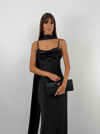 Abito Lungo Satin con Foulard Nero