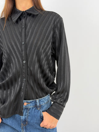 Camicia a Righe Nera con Arricciatura