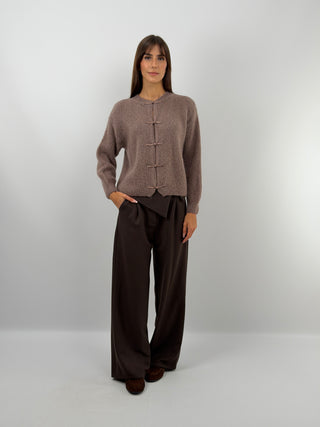 Cardigan Mocha Mousse in Mohair con Alamari