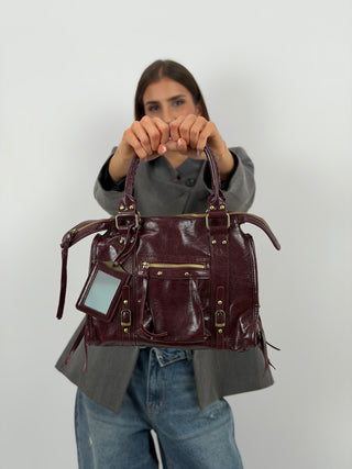 Cosmopolitan Medium Handbag Black