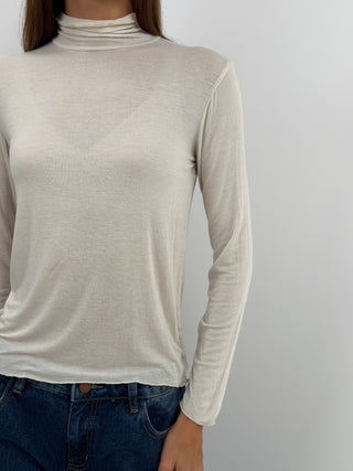 Cream Ultralight Turtleneck with Cashmere