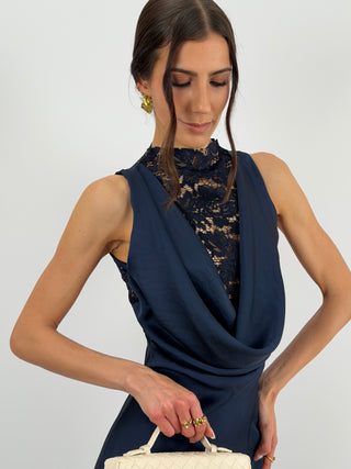 Abito Lungo Scollo Morbido e Pizzo Blu