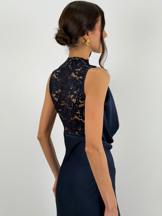 Abito Lungo Scollo Morbido e Pizzo Blu