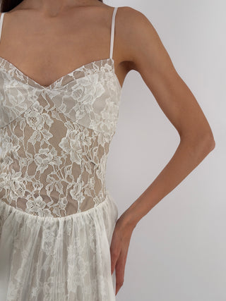 Abito Lungo con Pizzo