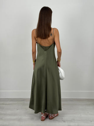 Abito Satin con Scollo Morbido Verde Oliva