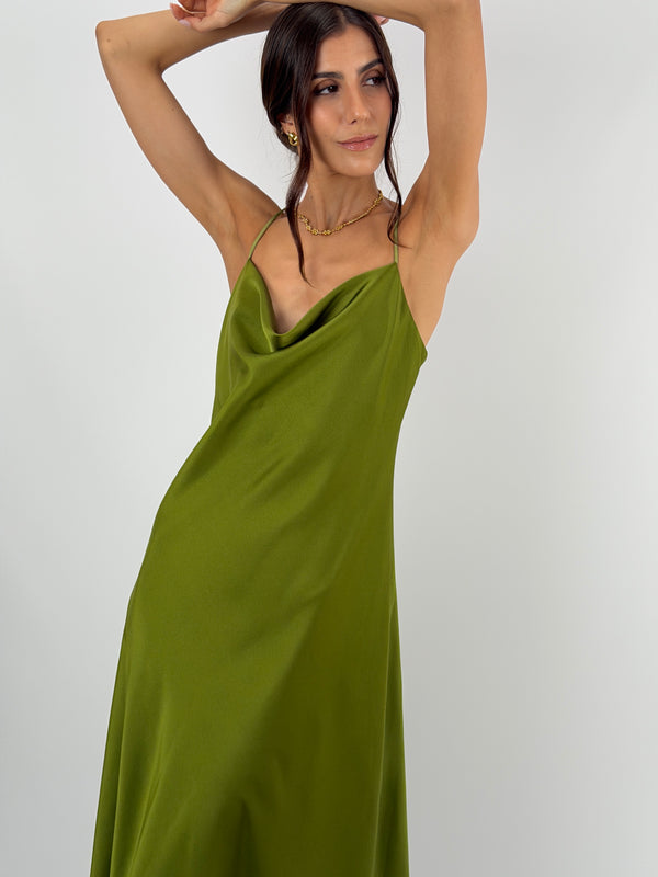 Abito in Satin con Scollo Morbido Verde Oliva