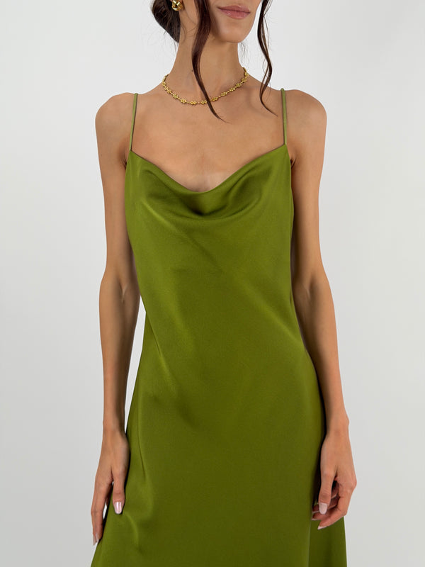 Abito in Satin con Scollo Morbido Verde Oliva