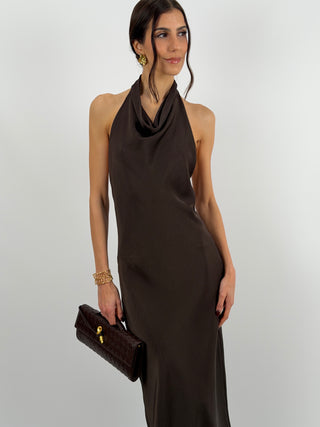 Abito Lungo Halter con Scollo Morbido Marrone