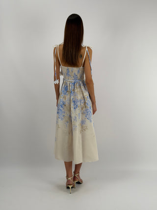 Abito con Fiori Azzurri