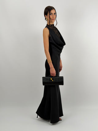 Abito Lungo Scollo Morbido e Pizzo Nero