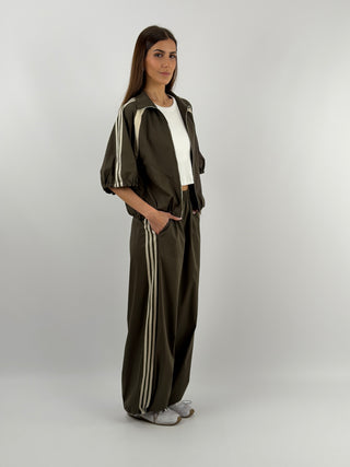 Giacca Sportiva Verde Militare con Bande Lumina