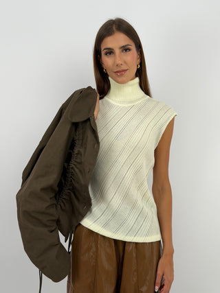 Maglia a Collo Alto Panna