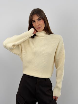 Pullover a Collo Alto Panna