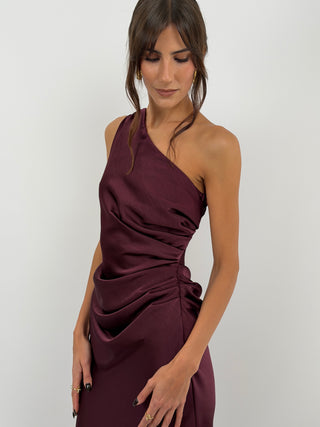Robe en Satin Asymétrique Bordeaux