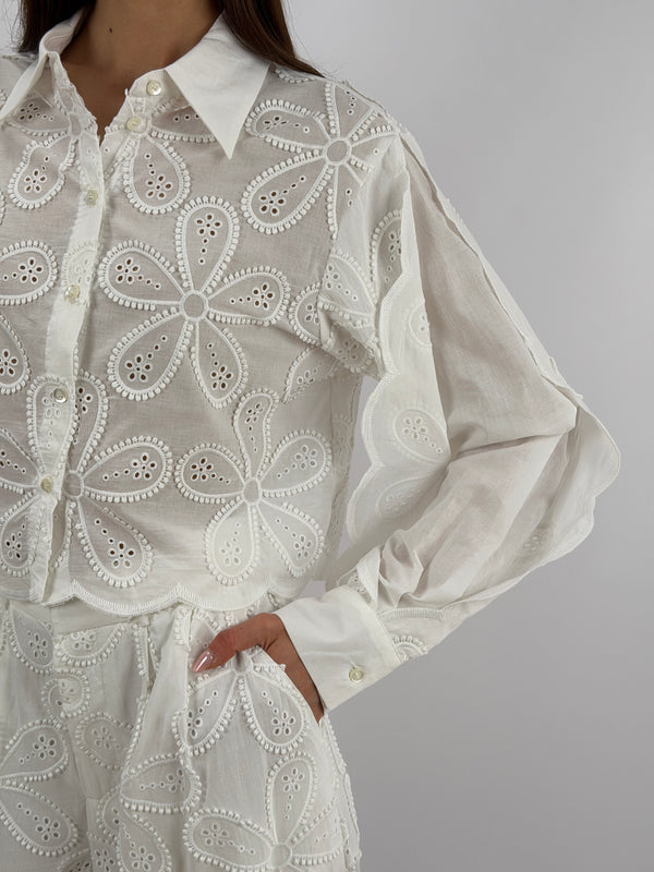 Set Coordinato Camicia e Pantalone in Pizzo Sangallo Bianco Lumina