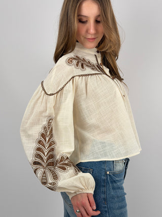 Camicia Crema con Ricami Marroni