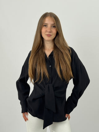 Camicia con Nodo in Tessuto Morbido Nera