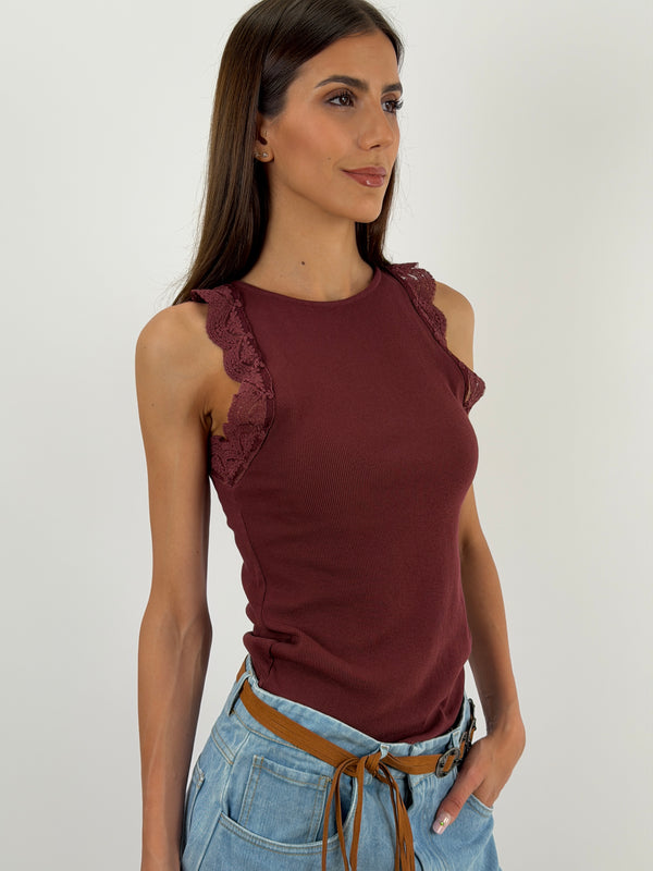 Canotta Bordeaux con Bordi in Pizzo