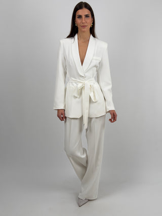 Completo Blazer con Cintura e Pantalone Bianco