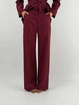 Completo Giacca con Cintura e Pantalone Gessato Bordeaux