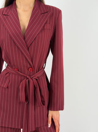 Completo Giacca con Cintura e Pantalone Gessato Bordeaux