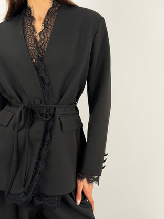 Tailleur con Pizzo Nero
