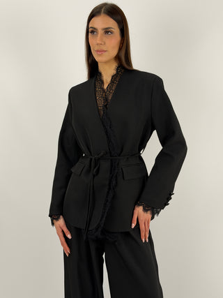 Tailleur con Pizzo Nero