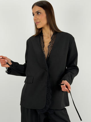 Tailleur con Pizzo Nero