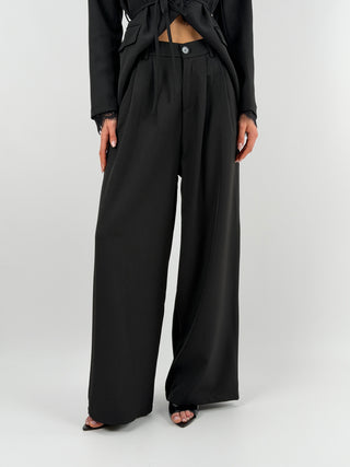 Tailleur con Pizzo Nero